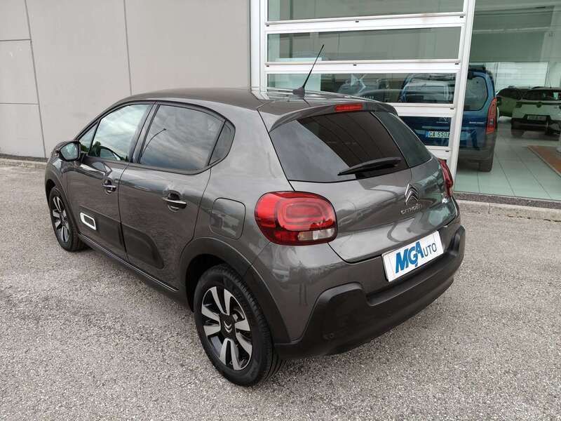Usata Citroën C3 PureTech 110 CV (80 kW) 2024 Grigio Utilitaria