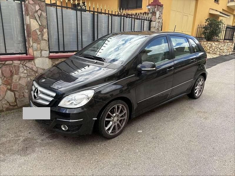 Usata Mercedes B200 Chrome 140 CV (102 kW) 2008 Monovolume