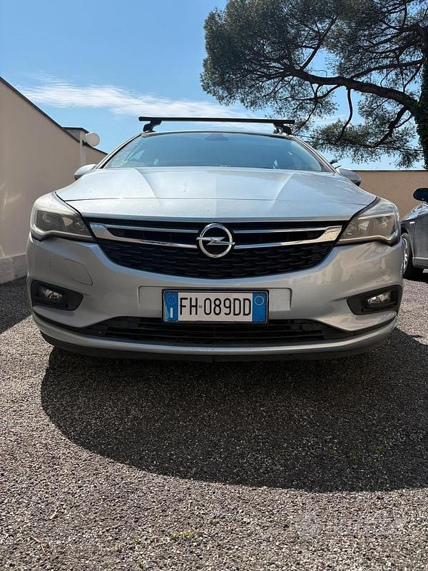 Usata Opel Astra 110 CV (80 kW) 2017 Grigio Station wagon