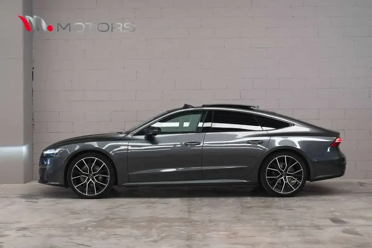 Usata Audi A7 Sportback S-Line 204 CV (150 kW) 2021 Grigio daytona perlato Utilitaria