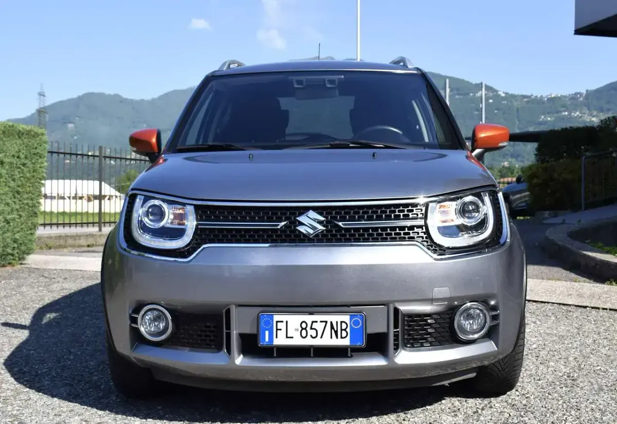 Usata Suzuki Ignis 90 CV (66 kW) 2017 Grigio SUV