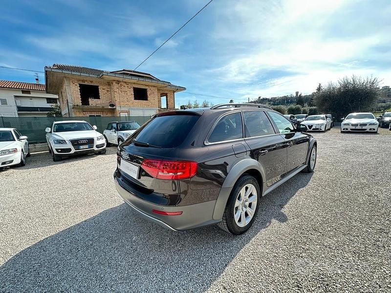 Usata Audi A4 Allroad 170 CV (125 kW) 2009 Beige Station wagon