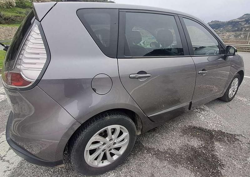 Brugt Renault Scénic III LIMITED 110 HK (80 kW) 2016 MPV