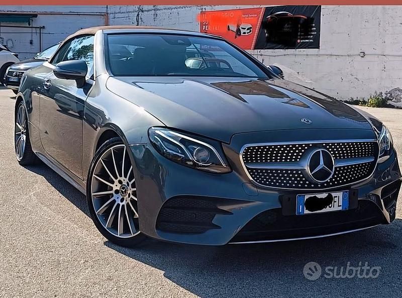 Usata Mercedes E300 AMG 2019 Grigio Cabrio