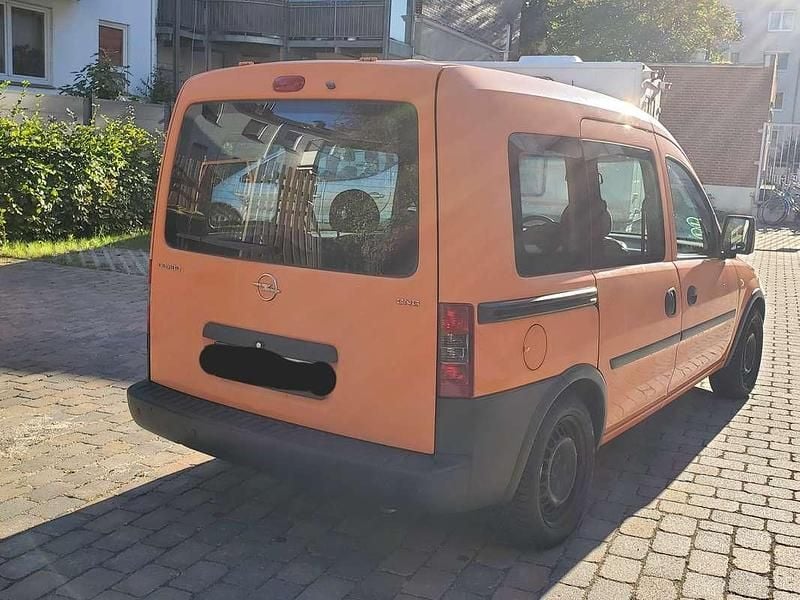 Usata Opel Combo 126 CV (92 kW) 2007 Arancione Monovolume