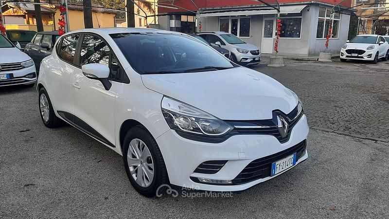 Usata Renault Clio IV 90 CV (66 kW) 2019 Bianco Berlina