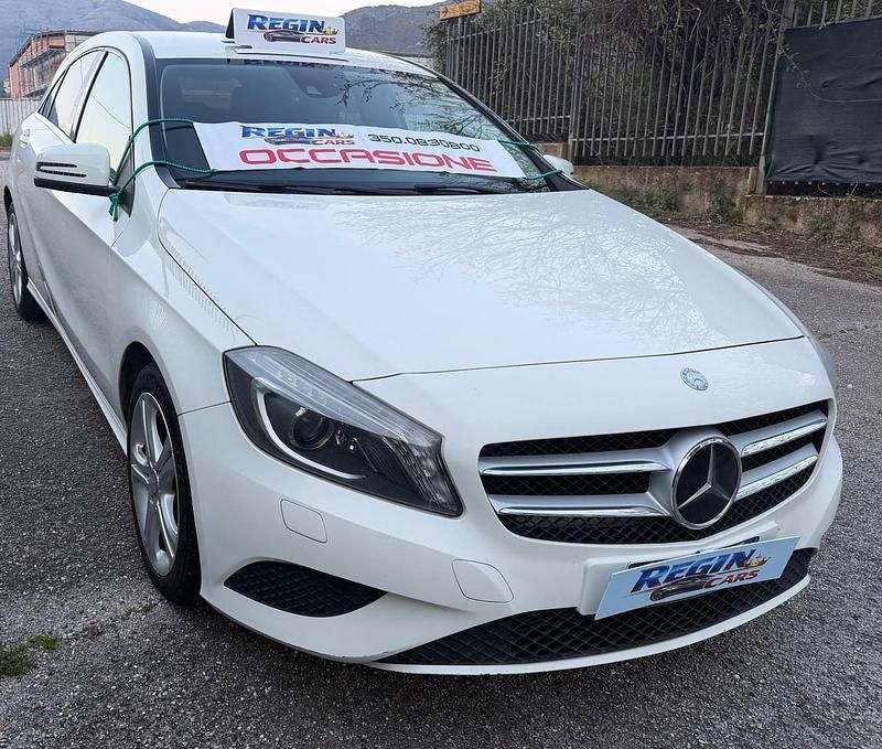 Usata Mercedes A180 Premium 109 CV (80 kW) 2015 Bianco Berlina
