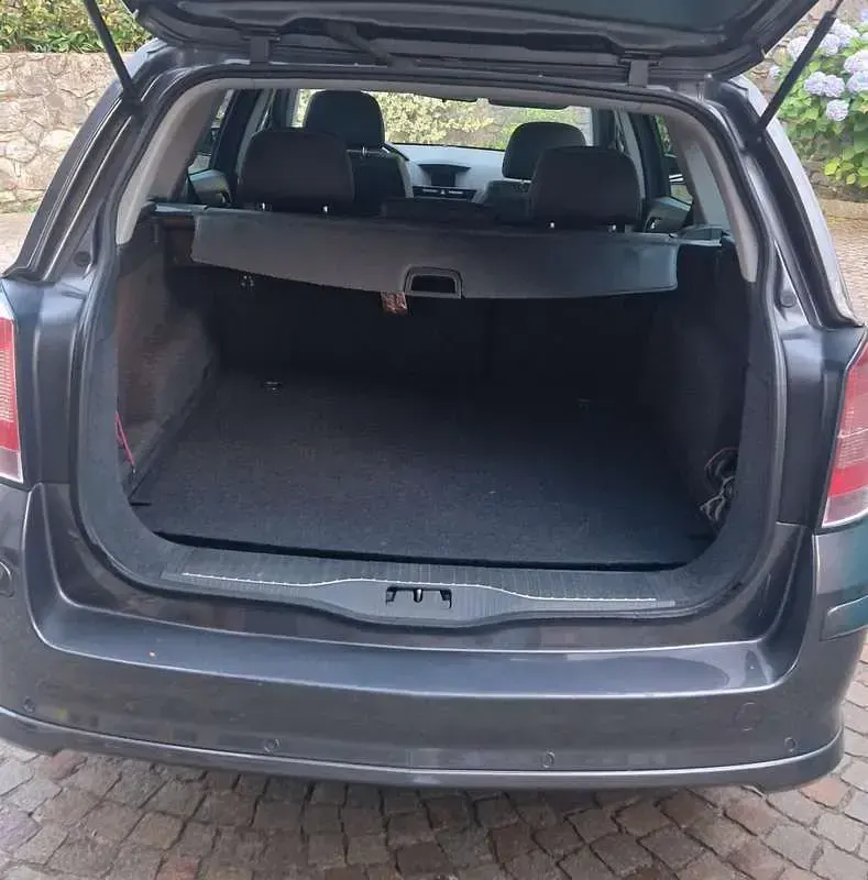 Usata Opel Astra Enjoy 120 CV (88 kW) 2009 Station wagon