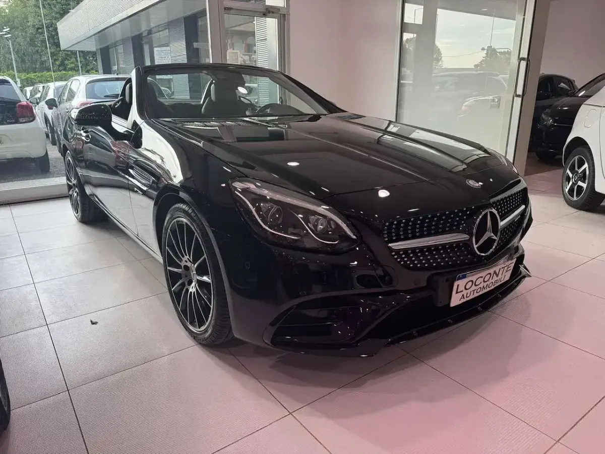 Usata Mercedes SLC43 AMG AMG 367 CV (269 kW) 2016 Nero Cabrio