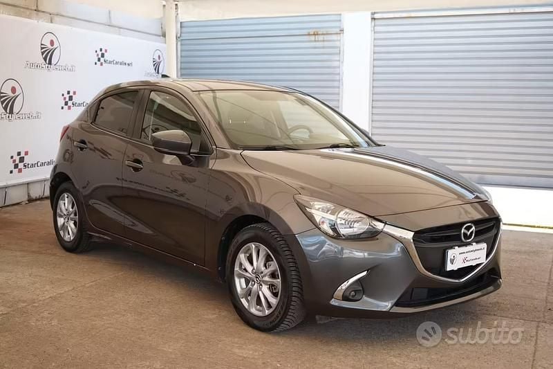 Usata Mazda 2 Evolve 75 CV (55 kW) 2019 Grigio Berlina