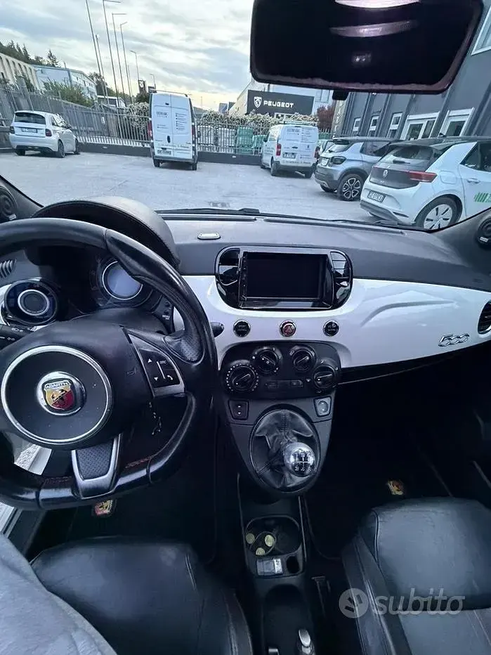 Usata Fiat 500 Abarth 135 CV (99 kW) 2009 Bianco Cabrio