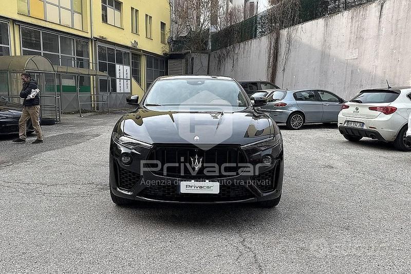 Usata Maserati 430 430 CV (316 kW) 2019 Nero Station wagon