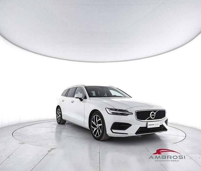 Usata Volvo V60 Business Edition 253 CV (186 kW) 2021 Bianca Station wagon