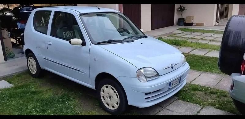 Usata Fiat 600 Anniversary 54 CV (39 kW) 2007 Utilitaria