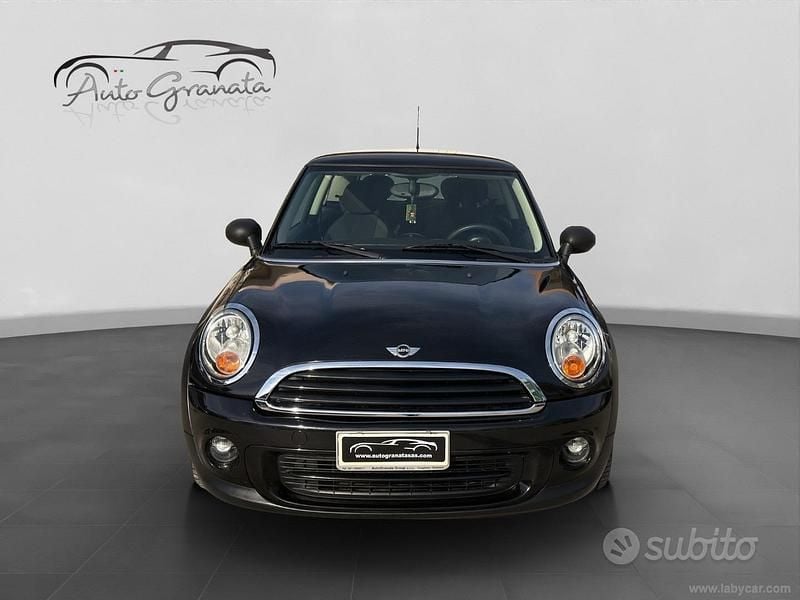 Begagnad Mini ONE 74 HK (54 kW) 2011 Svart Halvkombi