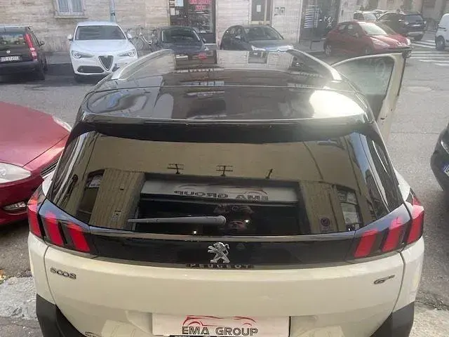 Usata Peugeot 5008 GT 177 CV (130 kW) 2019 Bianco perlato Monovolume