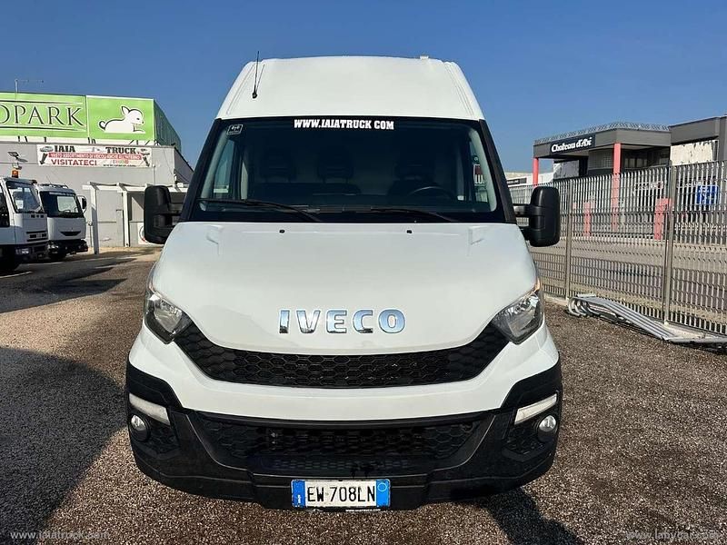 Usata Iveco Daily 145 CV (106 kW) 2014 Other Furgone