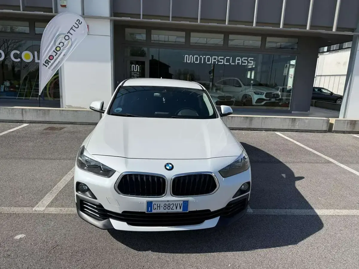 Usata BMW X2 Advantage 150 CV (110 kW) 2018 Bianco metalizzato SUV