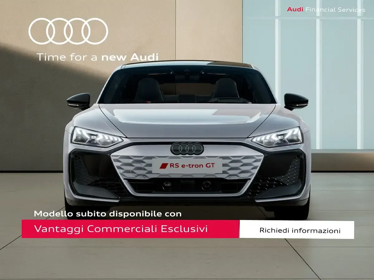 Nuova Audi RS e-tron GT Performance 163 kW (222 CV) 2026 Argento Berlina