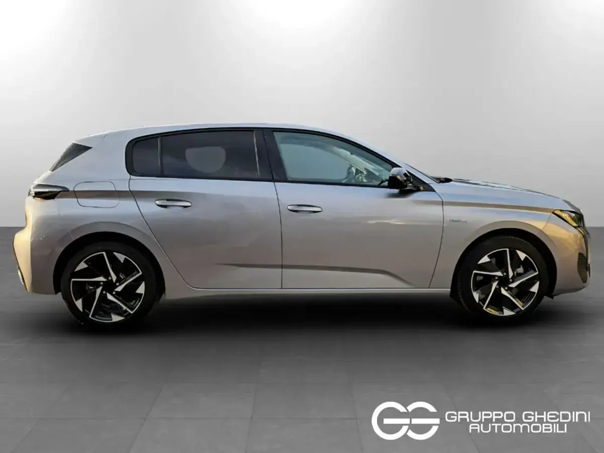 Usata Peugeot 308 Allure 150 CV (110 kW) 2023 Grigio artense Berlina