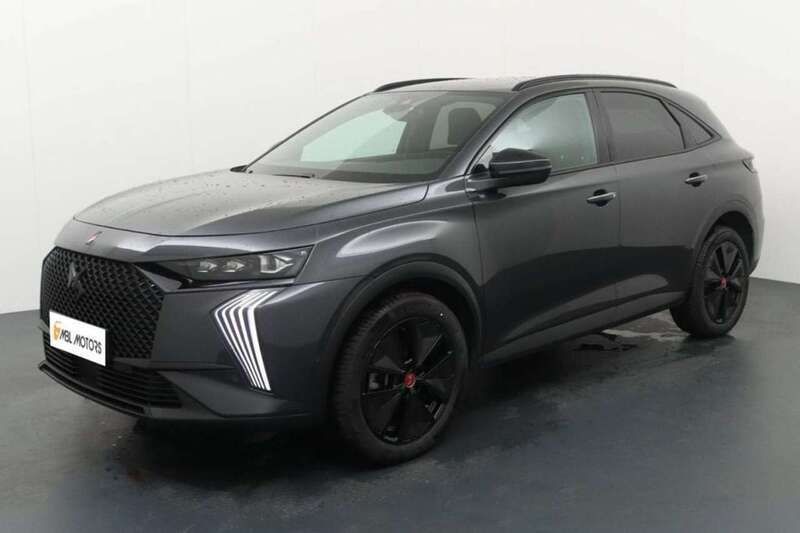 Grigio Usata 2024 DS Automobiles DS7 Crossback Performance Line Plus SUV | 32.900 € (Buon prezzo) - Immagine 1/4