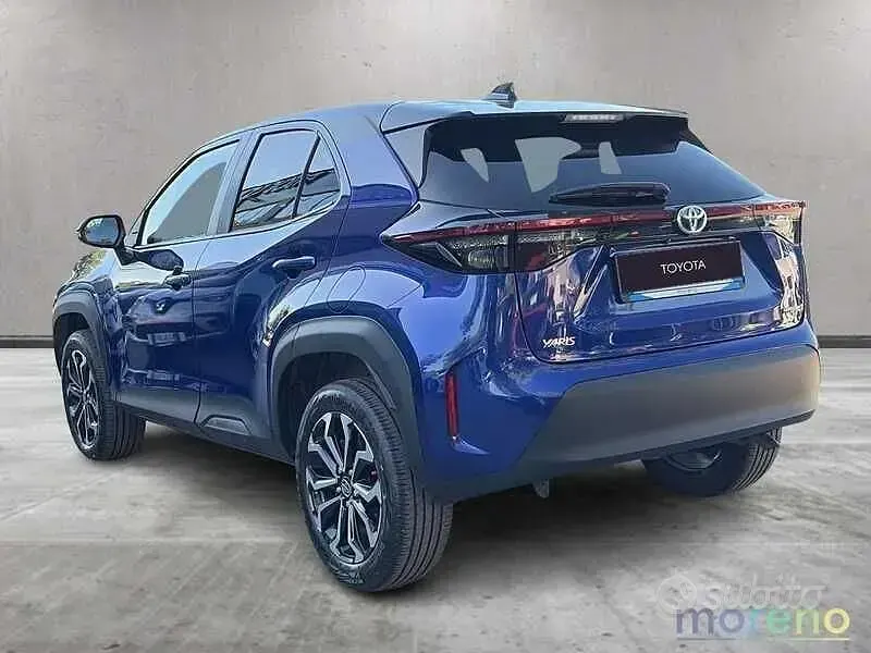 Usata Toyota Yaris Cross Trend 116 CV (85 kW) 2022 Blu SUV