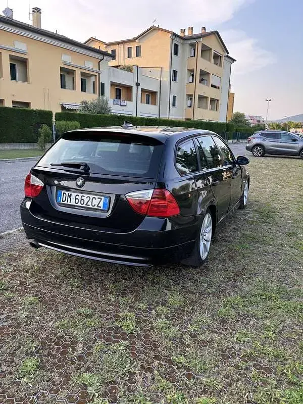 Usata BMW 320 177 CV (130 kW) 2008 Station wagon