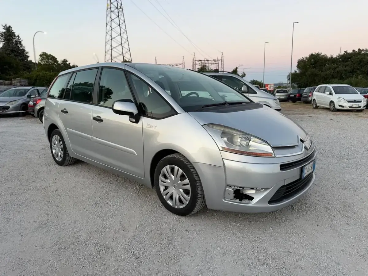 Usata Citroën Grand C4 Picasso Elegance 109 CV (80 kW) 2007 Argento Monovolume