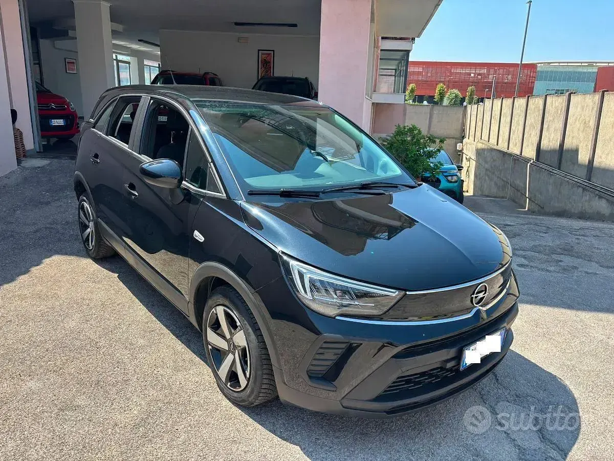 Usata Opel Crossland Edition 83 CV (61 kW) 2022 Nero SUV