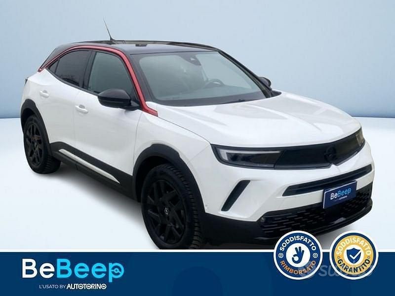 Usata Opel Mokka GS Line 100 CV (73 kW) 2022 Bianco pastello SUV