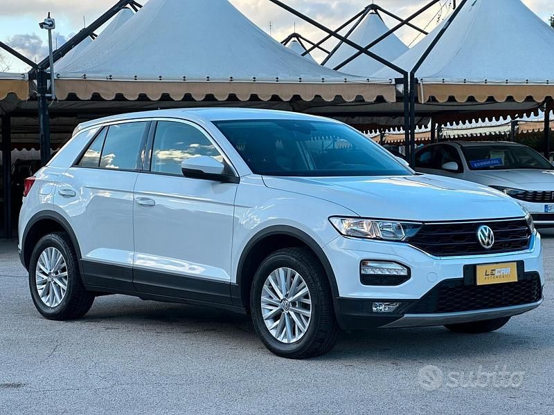 Bianco Usata 2019 VW T-Roc Business SUV | 17.900 € (Buon prezzo) - Immagine 1/4