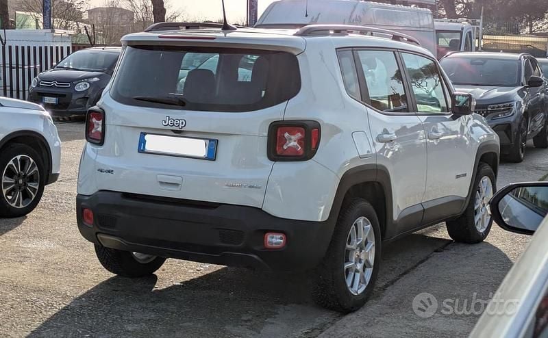 Usata Jeep Renegade Limited 190 CV (139 kW) 2022 Bianco SUV