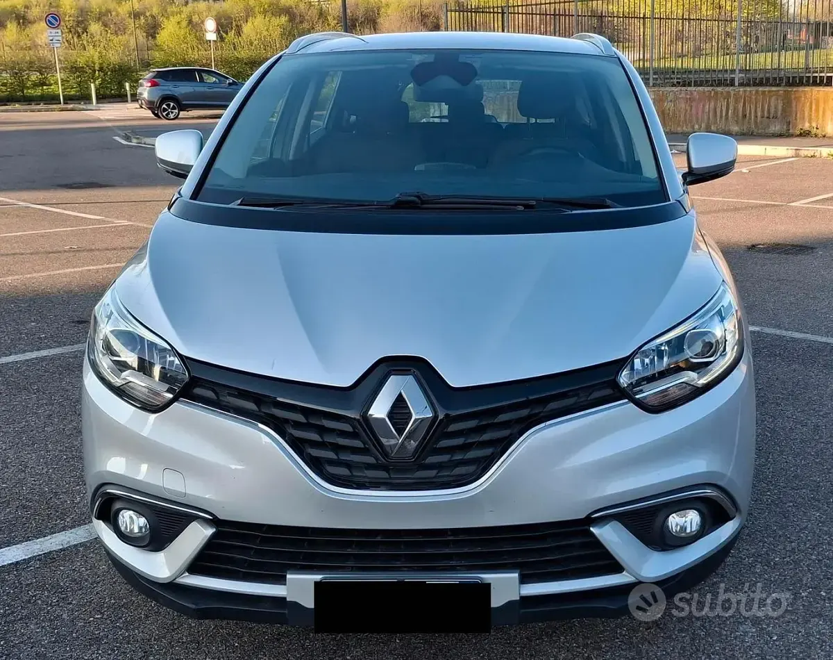 Occasion Renault Scenic E-Tech 110 PK (80 kW) 2018 Grijs MPV