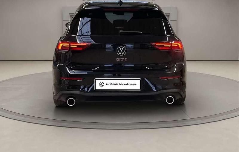 Usata VW Golf VIII GTI 245 CV (180 kW) 2023 Nero Berlina