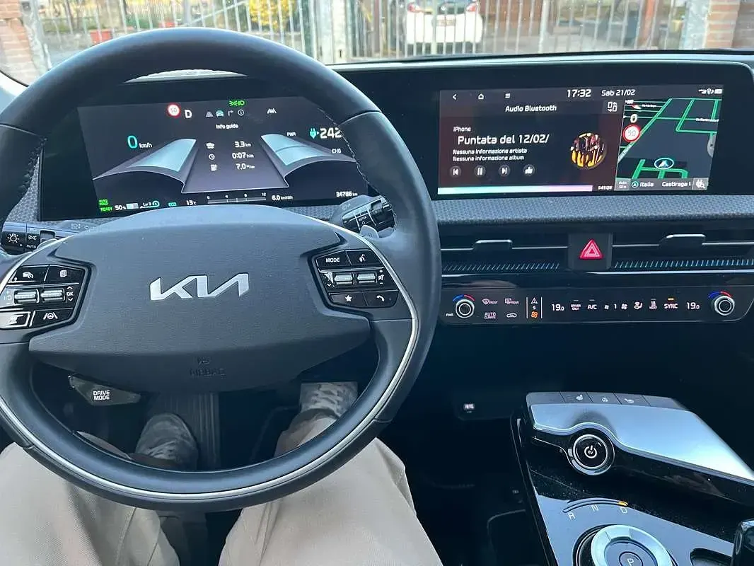 Usata Kia EV6 Air 77 kW (105 CV) 2024 Grigio SUV