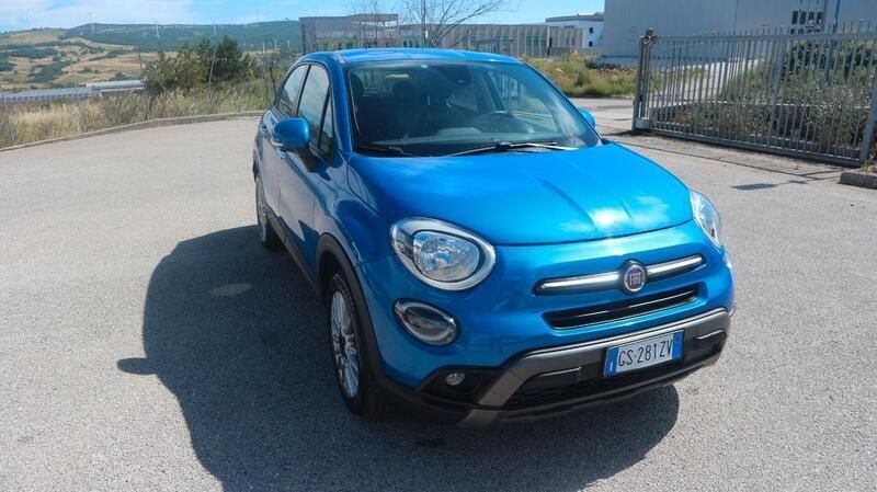 Usado Fiat 500X Cross 120 HP (88 kW) 2019 Azul SUV