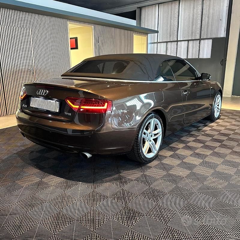 Usata Audi A5 Cabriolet Advanced 211 CV (155 kW) 2013 Marrone Cabrio