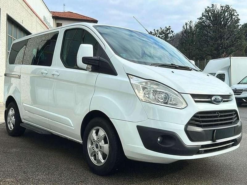 Usata Ford Tourneo Custom 170 CV (125 kW) 2017 Bianco Furgone