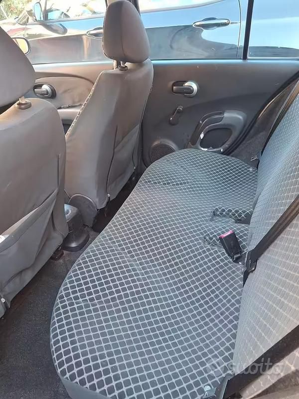 Usata Nissan Micra 80 CV (58 kW) 2007 Grigio Berlina