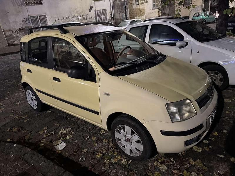 Usata Fiat Panda Emotion 69 CV (50 kW) 2006 Utilitaria