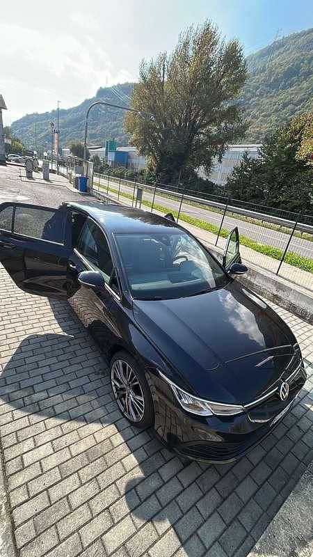 Usata VW Golf VIII 150 CV (110 kW) 2020 Berlina