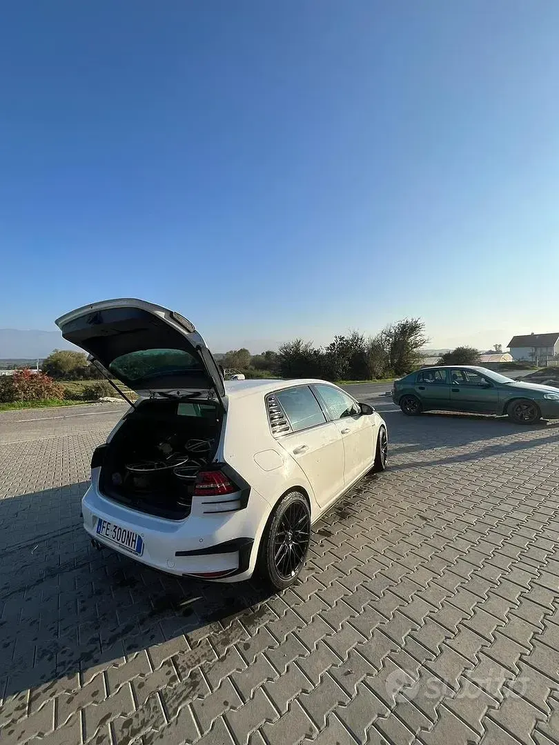 Usata VW Golf VII 184 CV (135 kW) 2015 Bianco Coupé
