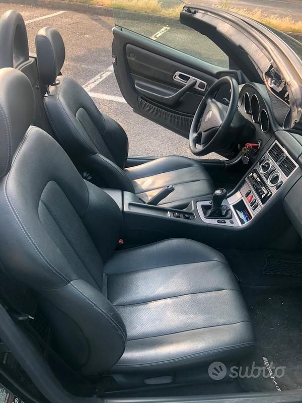 Usata Mercedes SLK200 2003 Nero Cabrio