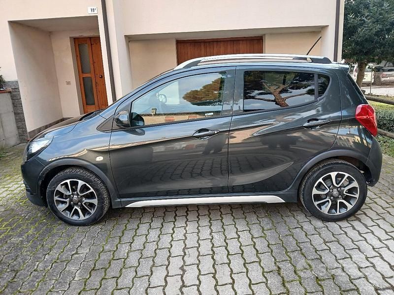 Usata Opel Karl Rocks 2018 Utilitaria