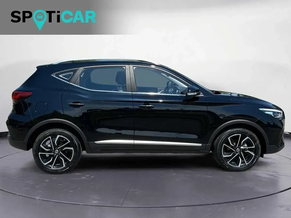 Usata MG ZS Luxury 106 CV (77 kW) 2024 Nero SUV