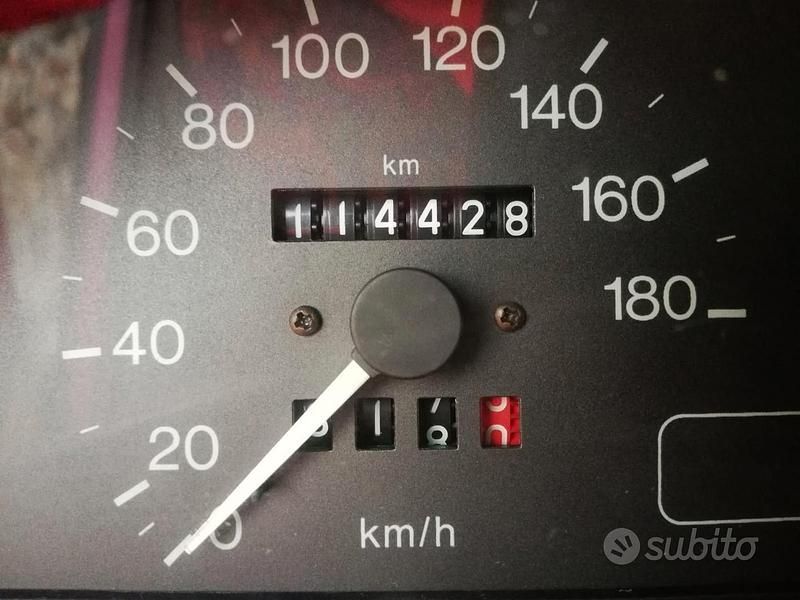 Usata Autobianchi Y10 54 CV (39 kW) 1996 Viola Utilitaria
