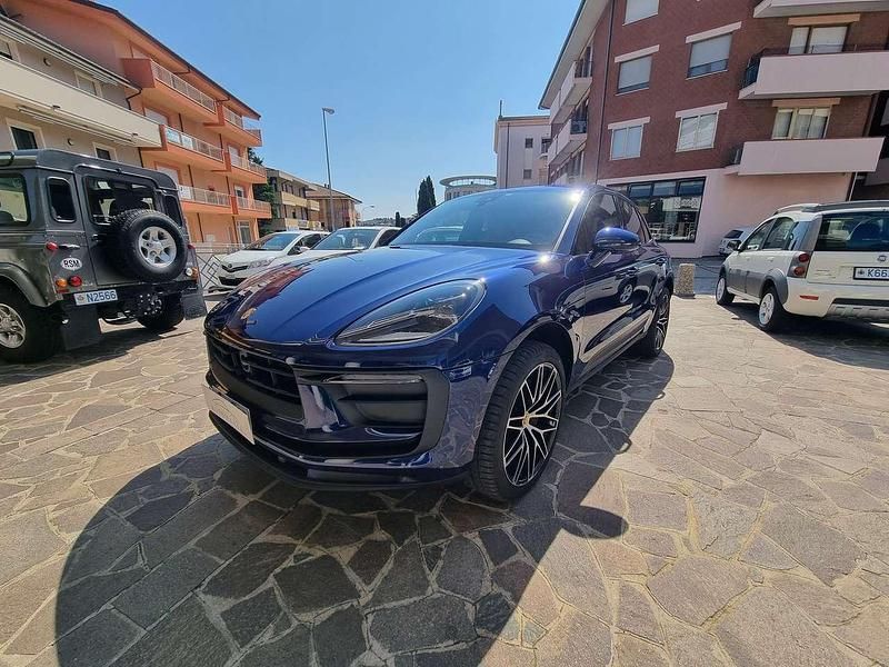 Usata Porsche Macan 265 CV (194 kW) 2022 Blu/azzurro SUV