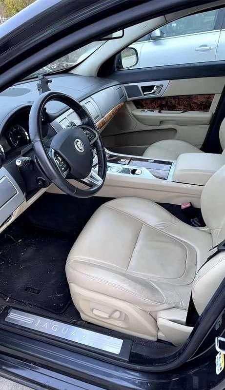 Usata Jaguar XF Premium Luxury 200 CV (147 kW) 2013 Berlina