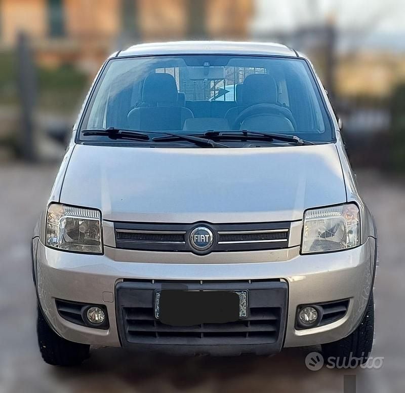 Usata Fiat Panda Climbing 2005 Grigio SUV