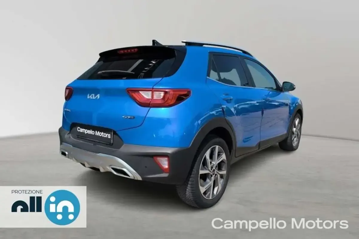 Usata Kia Stonic GT-Line 120 CV (88 kW) 2022 Blu SUV